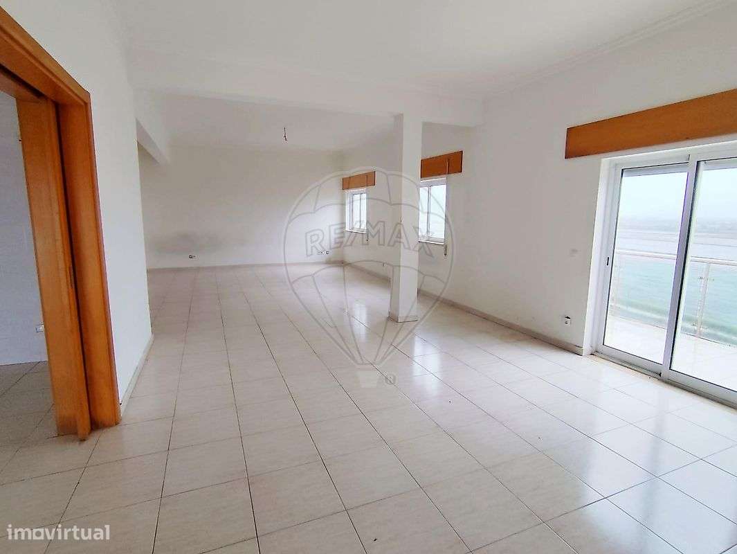 Apartamento T4 para venda - Grande imagem: 3/24