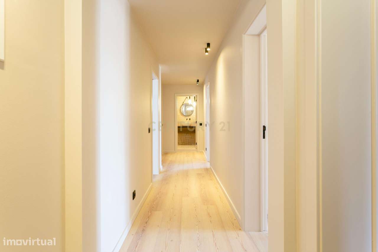 Espectacular Apartamento T3, na Avenida Luisa Todi com vista para Trói - Grande imagem: 4/57