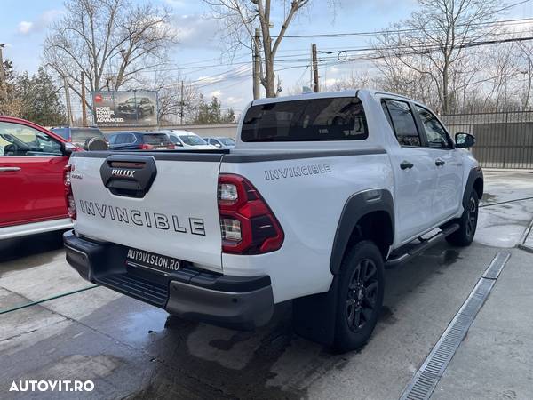 Toyota Hilux 2.8D 204CP 4x4 Double Cab AT Invincible - 5