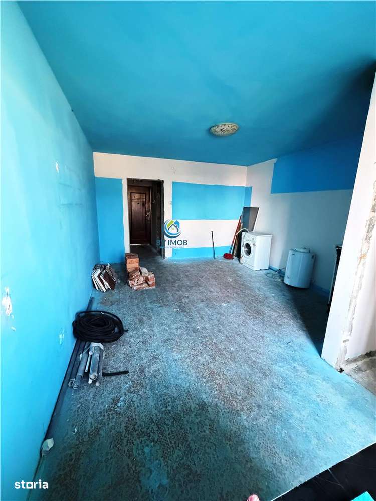 Vanzare garsoniera, zonaTractorul, etajul 1, insorita-7