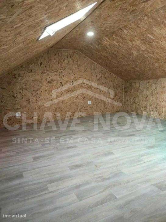 Moradia T2 geminada em Ramalde PRTBV/00778PG-7