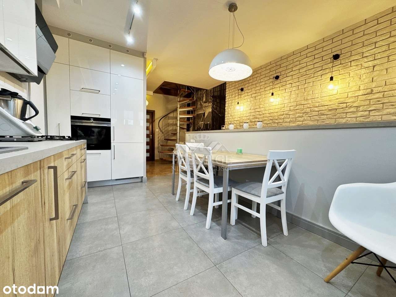 Wyjątkowy, bezczynszowy apartament + lok. usługowy - Pełny obrazek: 5/17