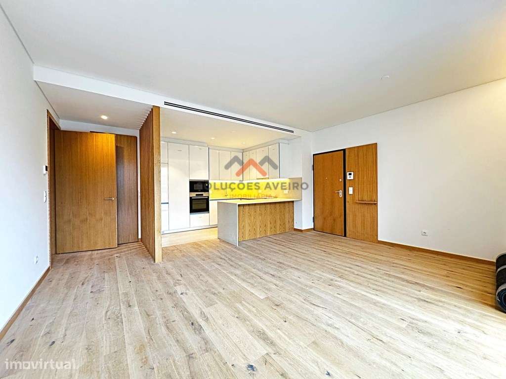 Apartamento T2 novo, centro de Aveiro!-0