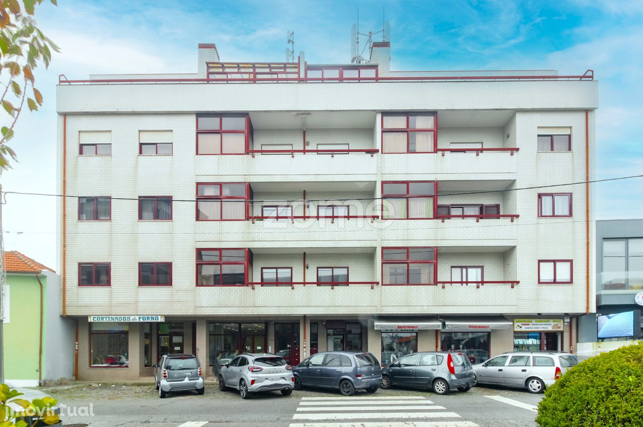 Arrendamento de loja na Rua D. Afonso Henriques, Rio Tinto - Porto