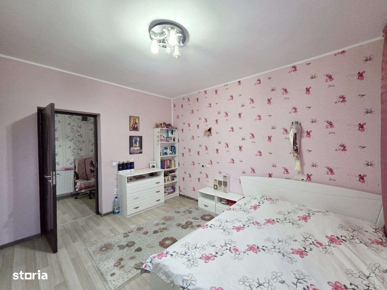 VILA-300 MP.-GAESTI-7