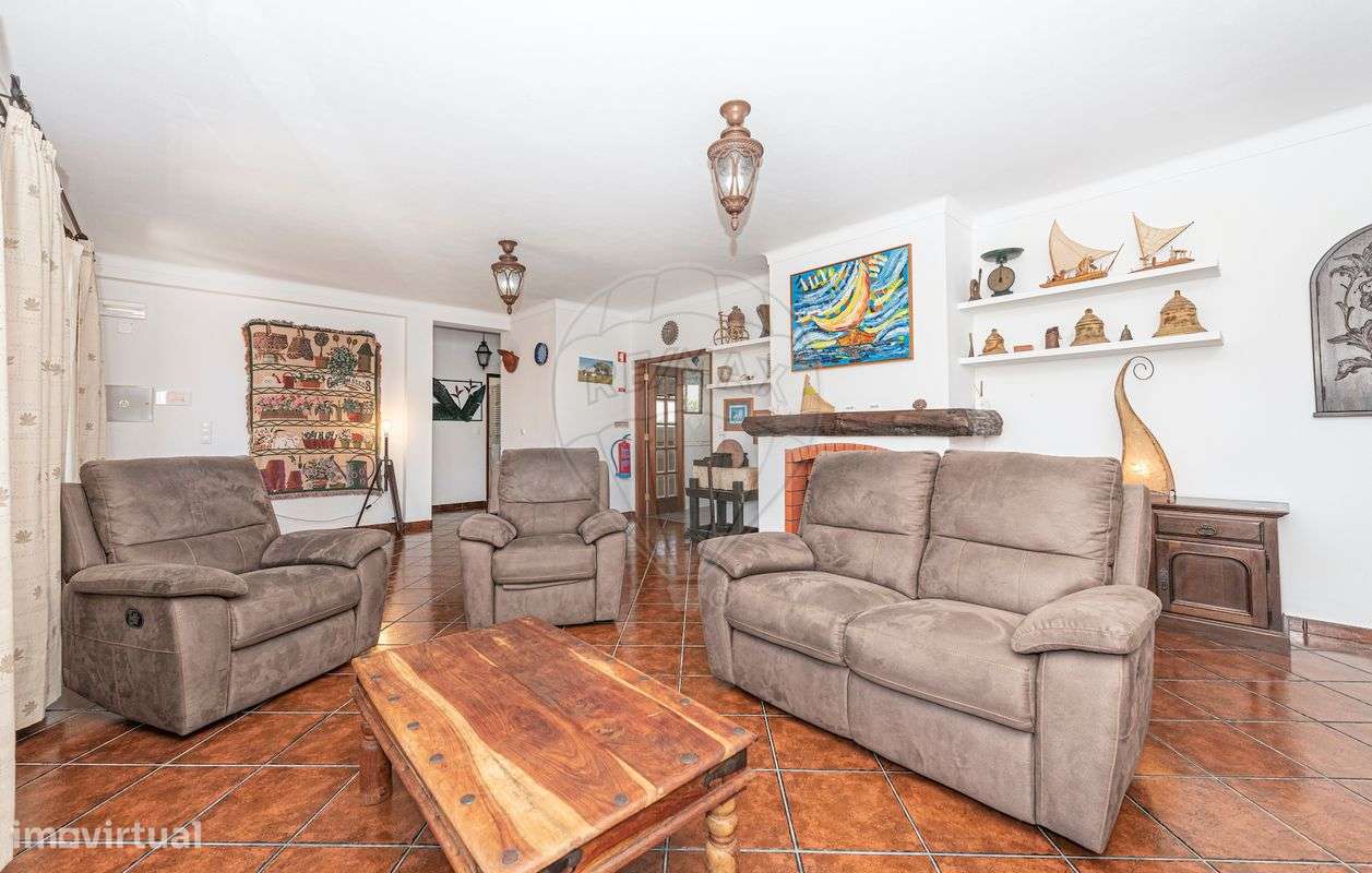 Moradia T4 para venda-6