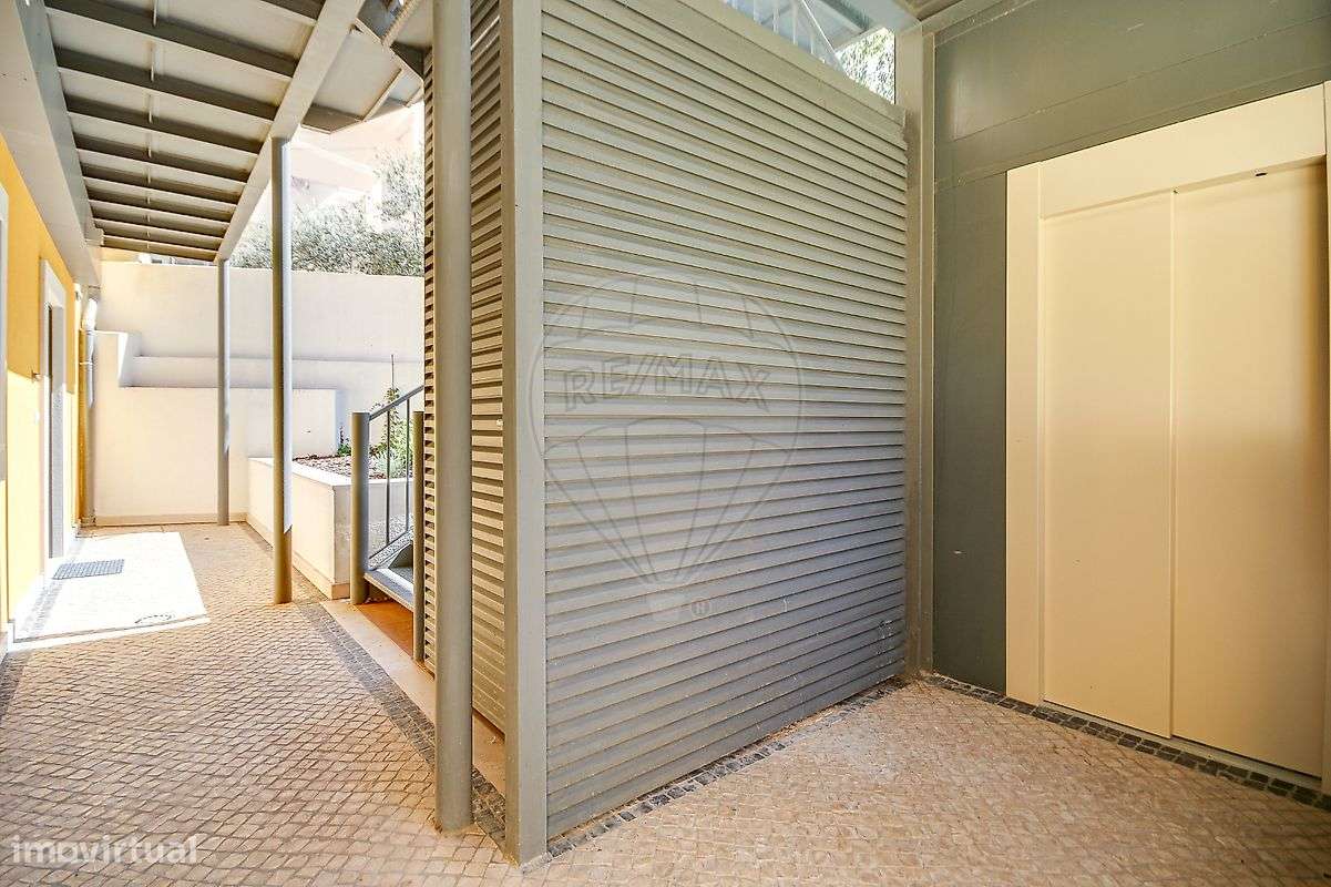 Apartamento T1 para arrendamento - Grande imagem: 4/17