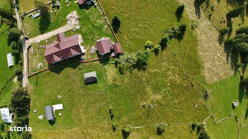 Teren (3.303 mp) in comuna Dorna Arini, la 10 minute de Vatra Dornei - Imagine principală: 4/6