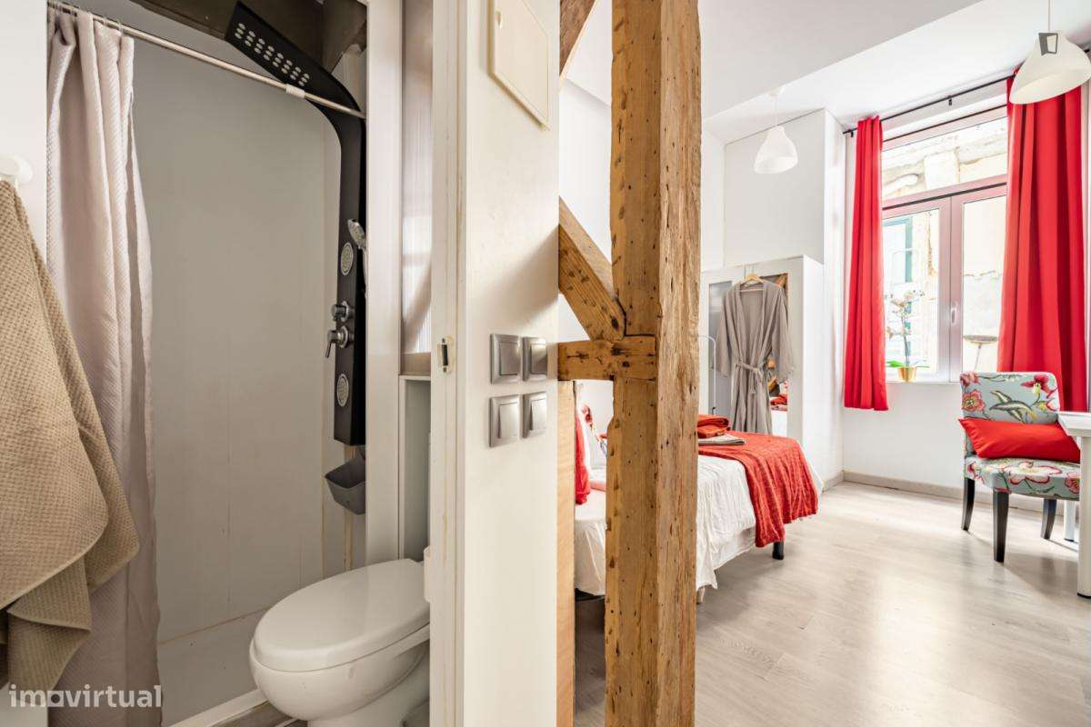 Quarto - localizado em Baixa Lisbon - Grande imagem: 3/7