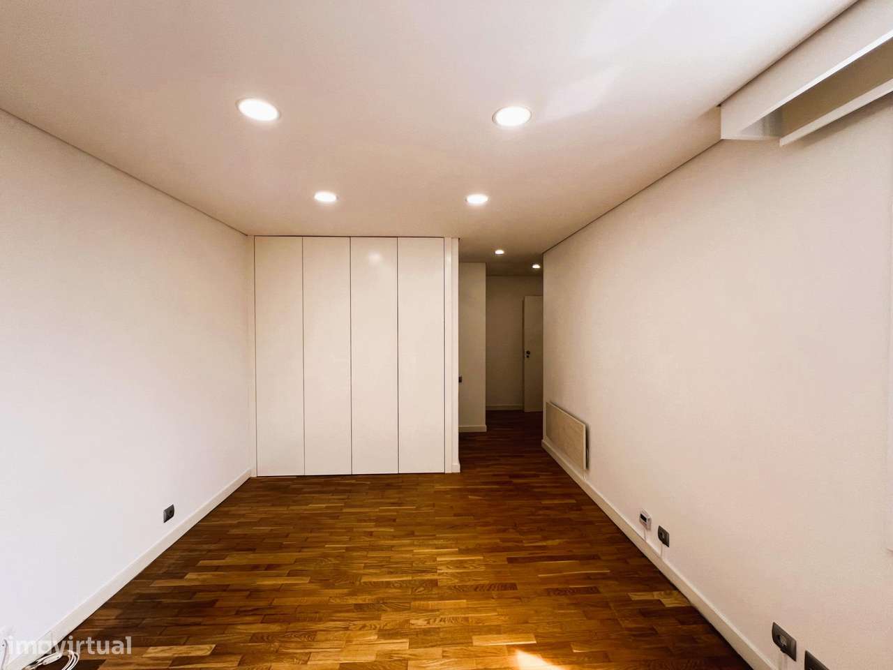 Apartamento T3 (vista panorâmica e garagem fechada 2 carros)-18