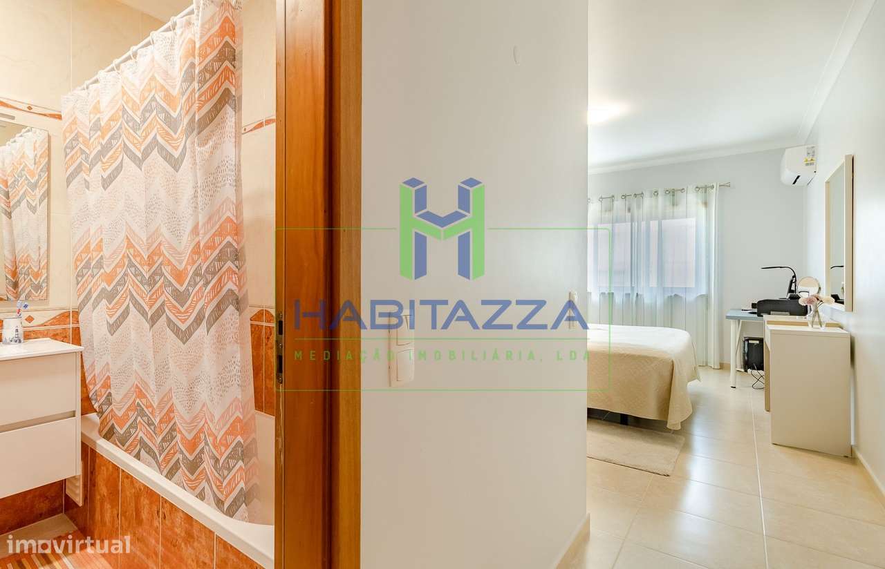 Apartamento T3 Topfloor para venda, em Lagos-19