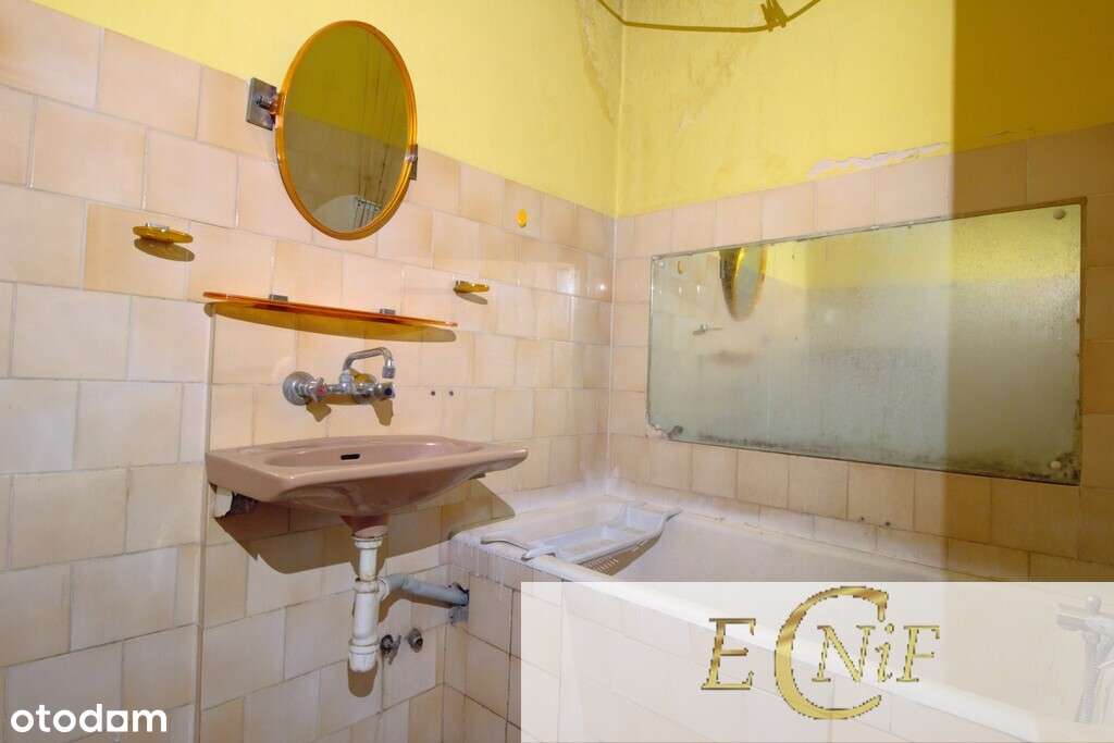 Mieszkanie z potencjałem 61 m 4 pokoje do remontu-11