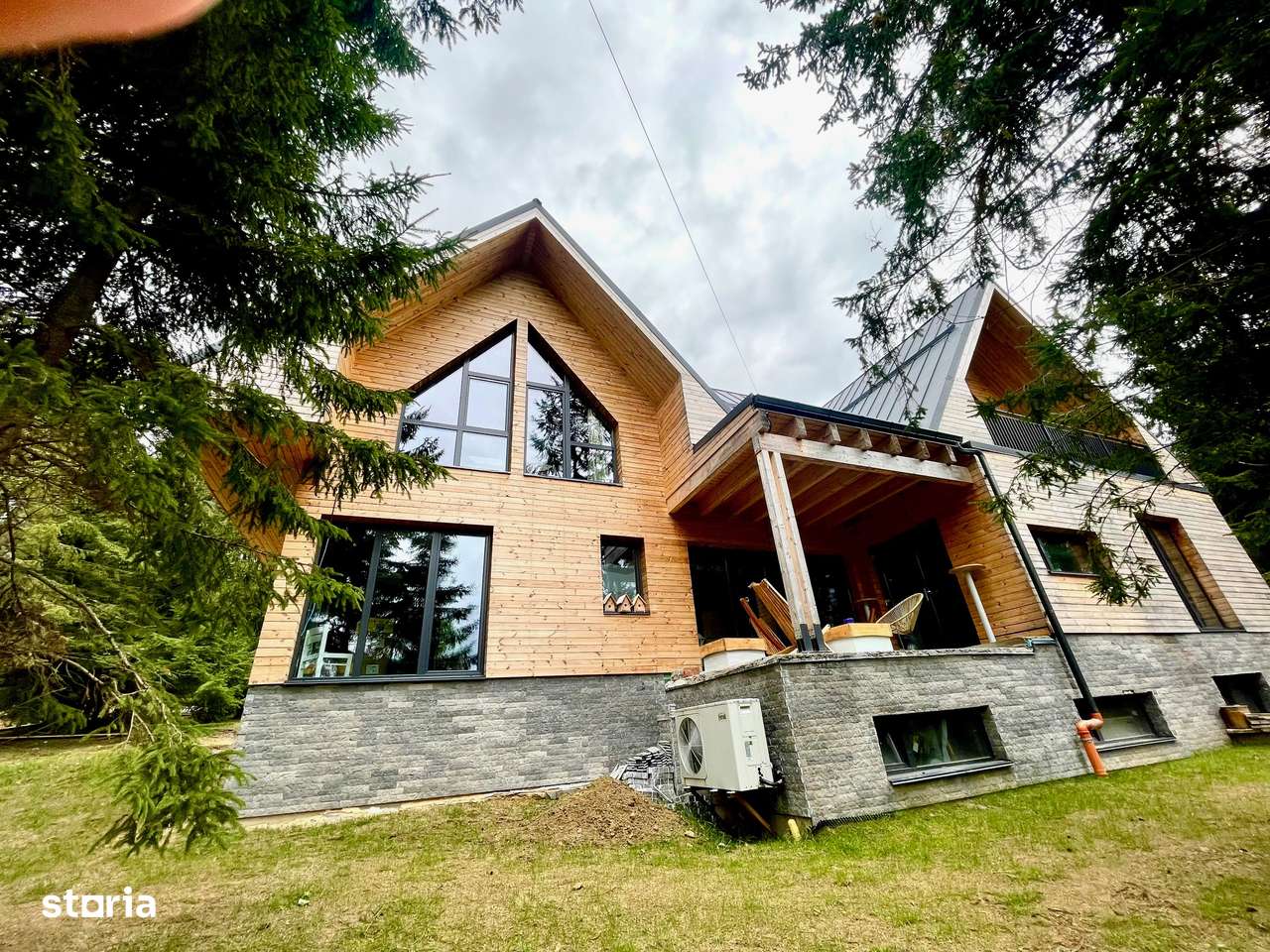 De vanzare cabana la Marisel, pentru pensiune sau locuit, COMISION 0%-8