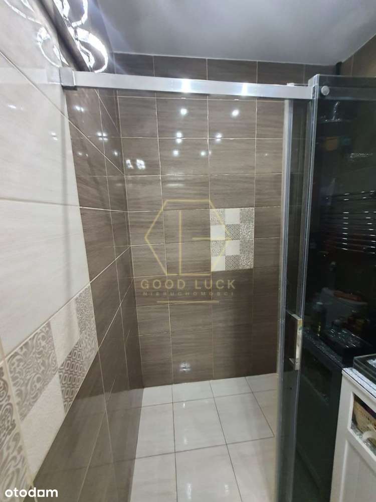 Sprzedam umeblowane mieszkanie z tarasem3pokoje72m-11