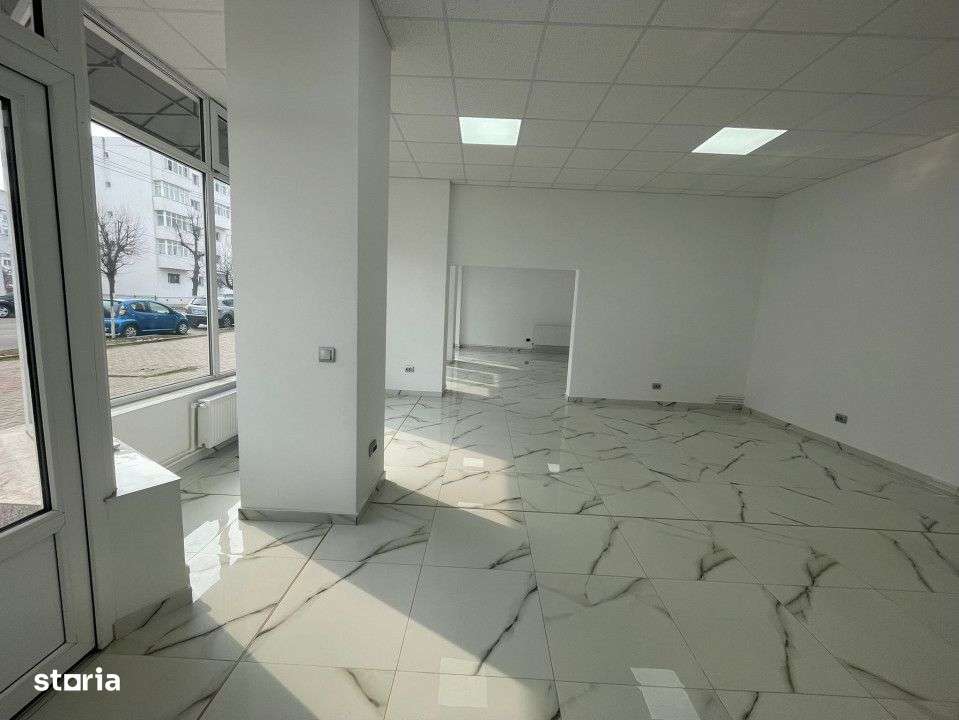 Spatiu comercial - renovat - Rovinari - Imagine principală: 4/9