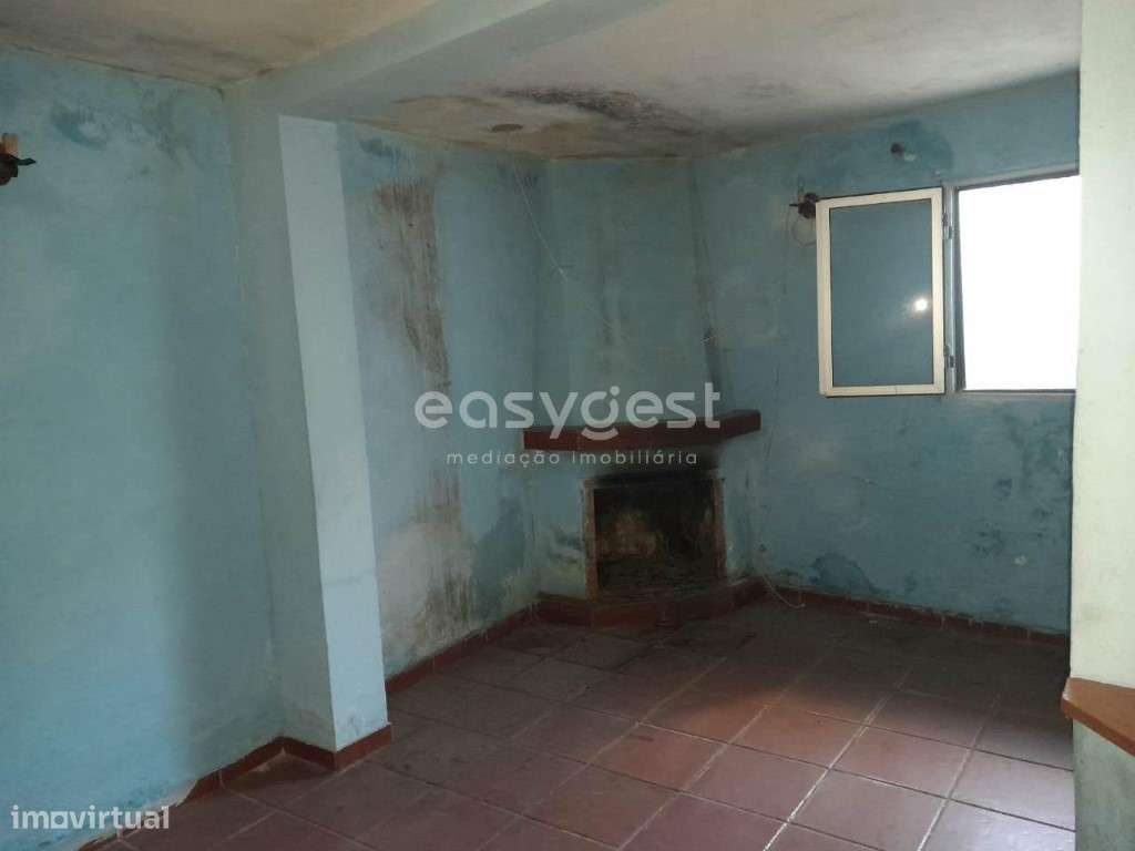 Moradia com 3 quartos e Terraço localizada em Cabeça Gorda - Grande imagem: 3/14