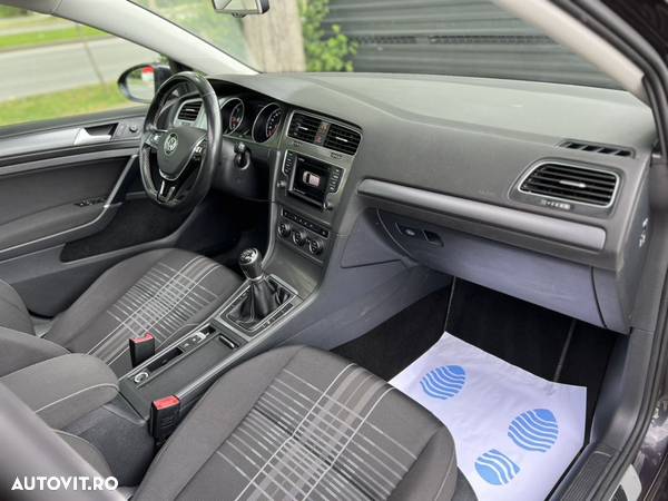 Volkswagen Golf Variant 1.6 TDI (BlueMotion Technology) Comfortline - 24