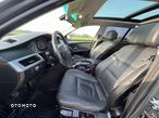 BMW Seria 5 520d Touring - 12