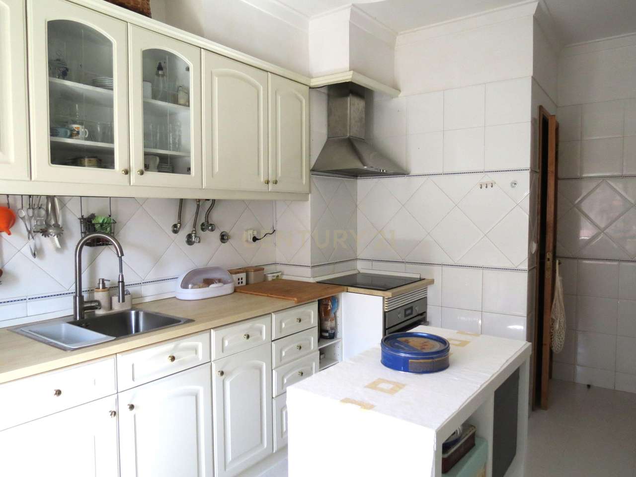 Apartamento T3 na Urbanização Cabeço da Fonte em Mem Martins-8