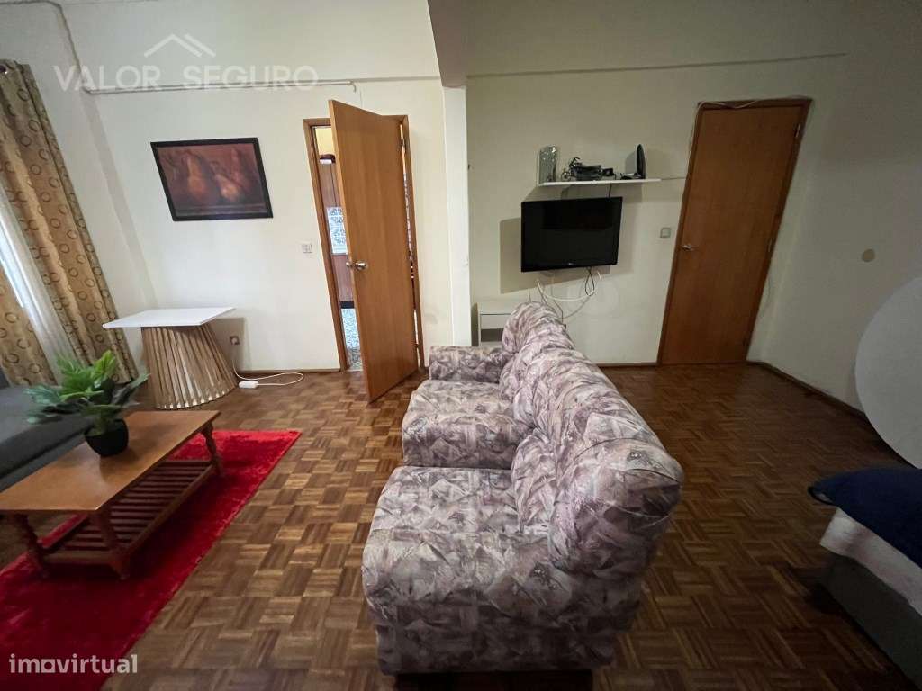 Apartamento T2 na Quinta das Drogas em Alverca do Ribatejo-5