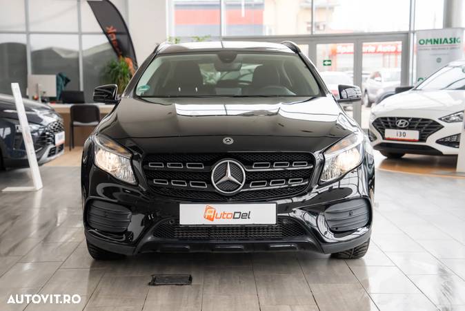 Mercedes-Benz GLA 200 - 10