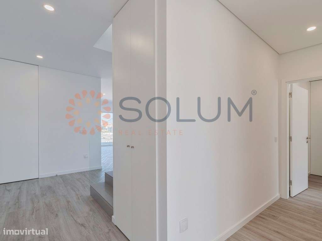 Duplex T5 novo com 3 suites - Montijo-16
