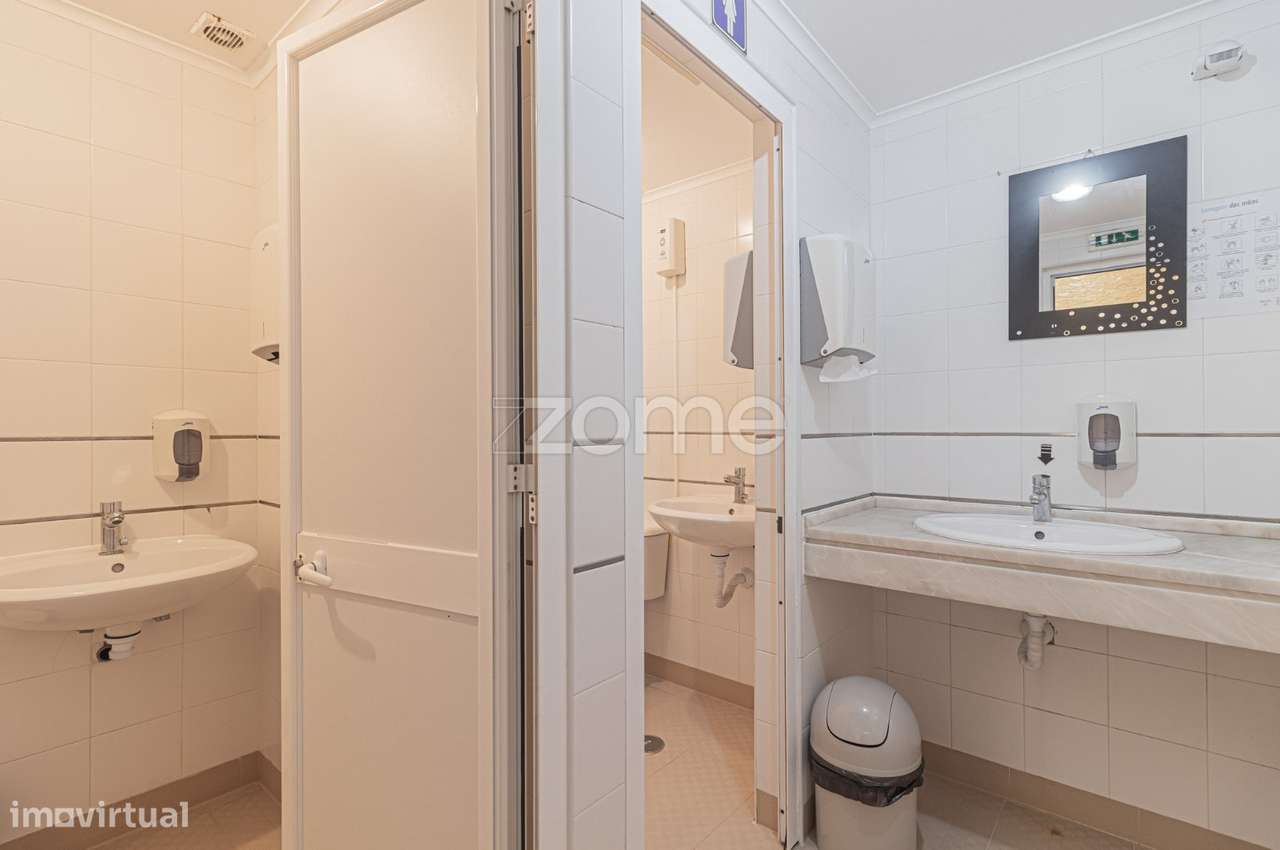 Excelente Oportunidade Pastelaria Fabrico Próprio em Rio de Mouro - Grande imagem: 3/16