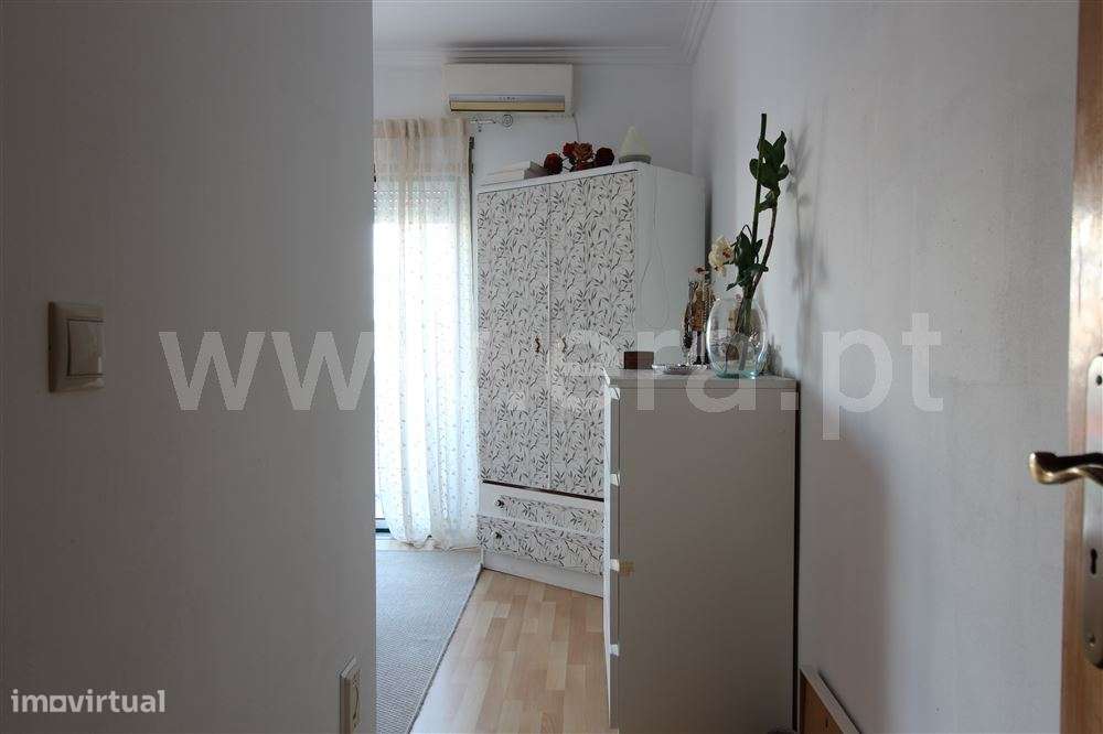 Moradia Geminada 4 quartos, Venda-10