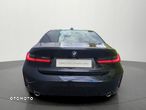 BMW Seria 3 318i M Sport - 3