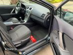 Toyota Avensis 2.0 D-4D Premium - 14