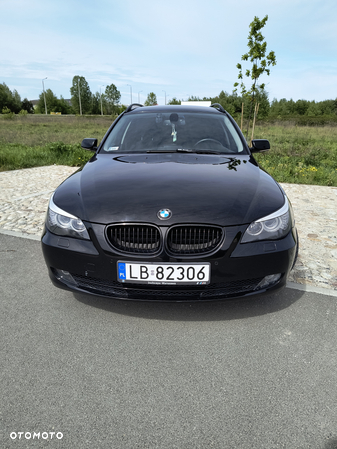 BMW Seria 5 525d Touring - 5