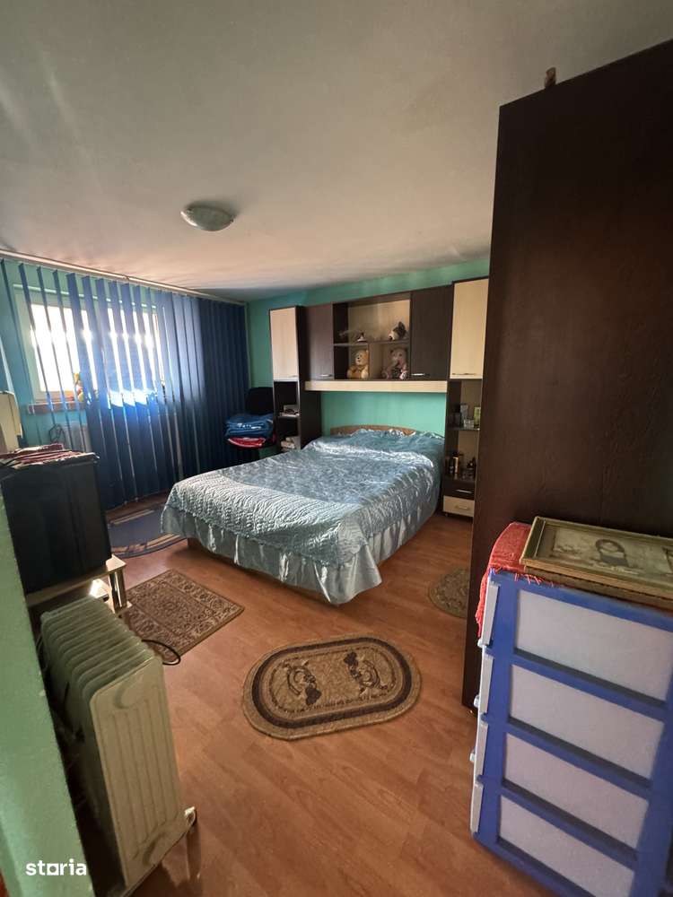 Casă P+1 Bariera Valcii-3