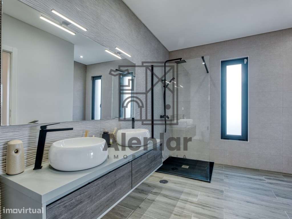 Moradia Contemporânea em Alenquer-32