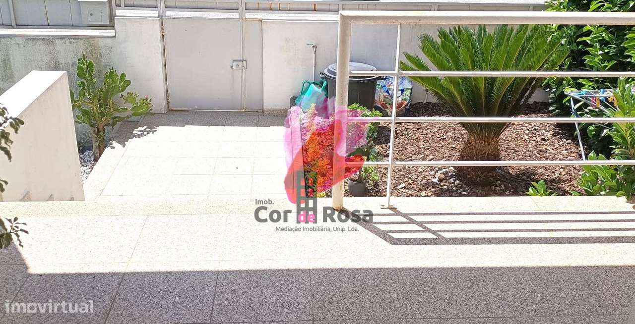 Moradia Geminada tipo T3 – Fareja-27