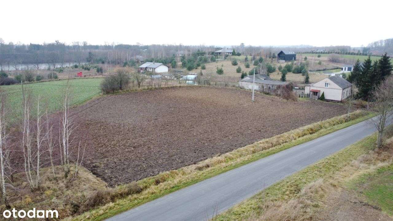 Działka w pobliżu jeziora - Łapinóżek-1