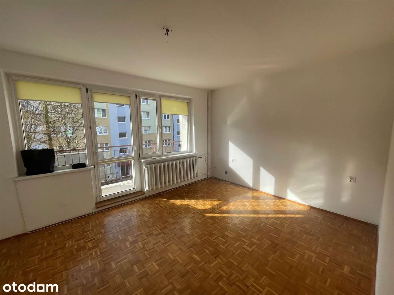 Komfortowe 3-pokojowe mieszkanie z balkonem-0
