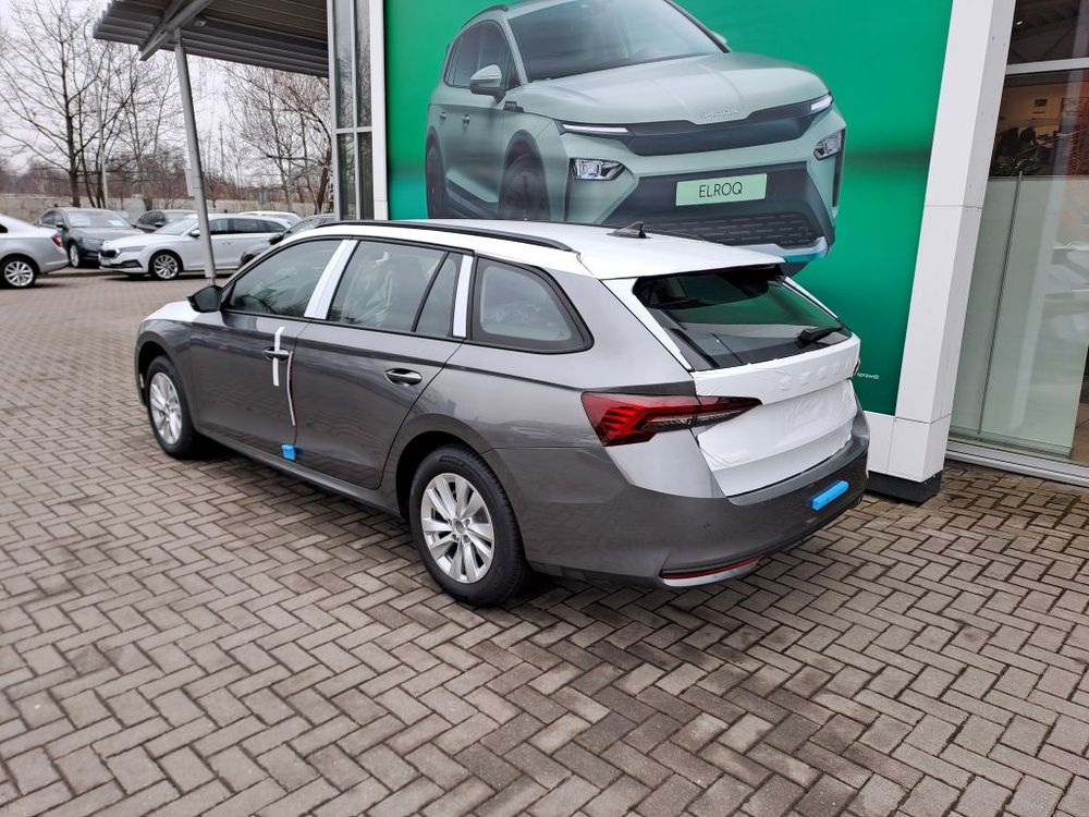 SKODA OCTAVIA 1.5 TSI 150KM DSG mHEV EDITION 130 ESSENCE, dostępna od ręki