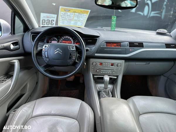 Citroën C5 2.0 HDi FAP BVA H3+ Confort - 6