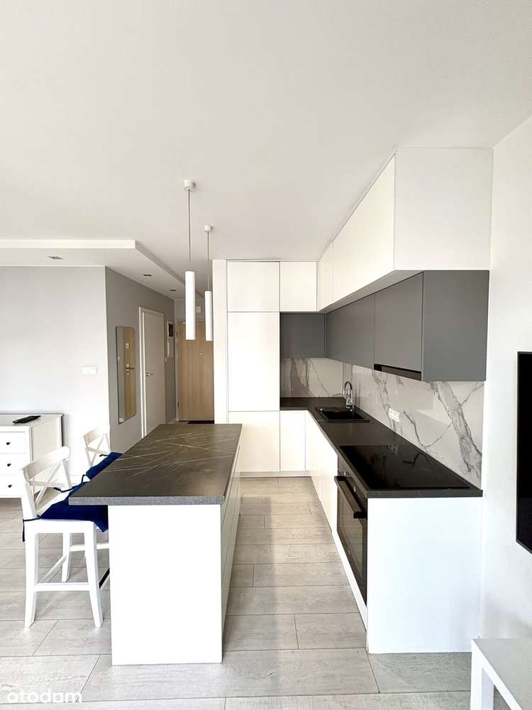 Kawalerka, Osiedle Karoliny, Garaż, komórka - Pełny obrazek: 4/13