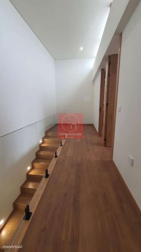 Venda Moradia - Grande imagem: 3/20