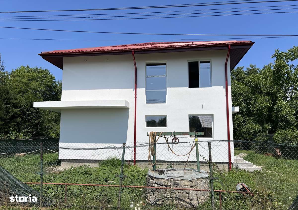 Vila 6 camere de vanzare Breaza Prahova+terasa+garaj+teren 700 mp - Imagine principală: 2/10
