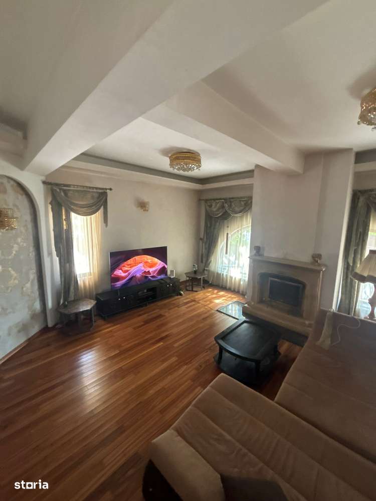 Vila in Iasi - Imagine principală: 4/13