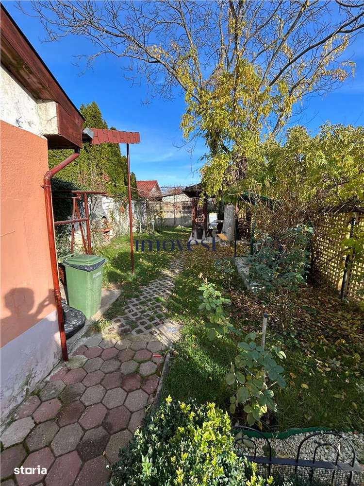 Casa spatioasa semicentrala in Satu Mare – 240 mp construiti, 3 dormit-1