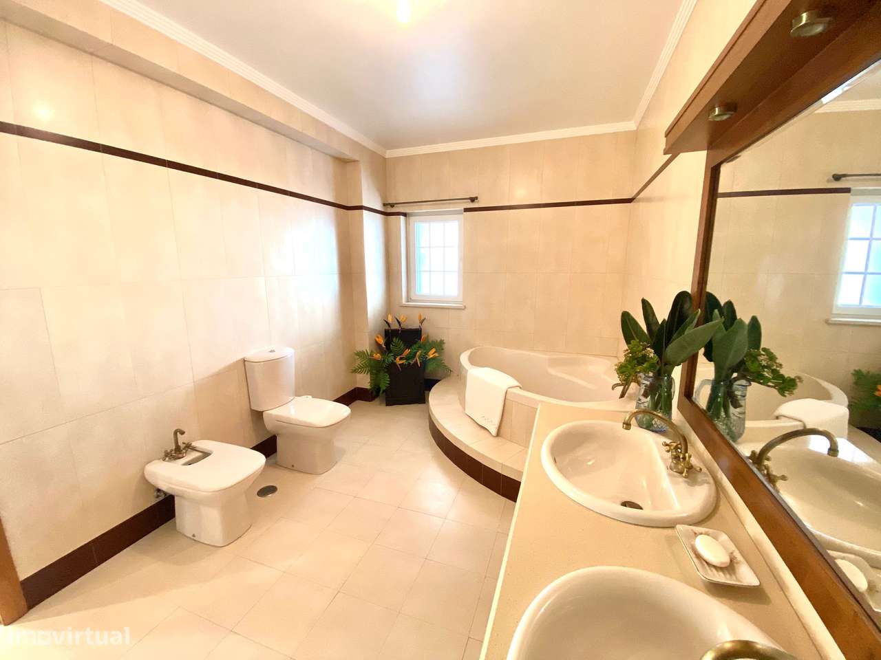 Moradia T4 + T1 Elegante e sofisticada em Figueira da Foz-15