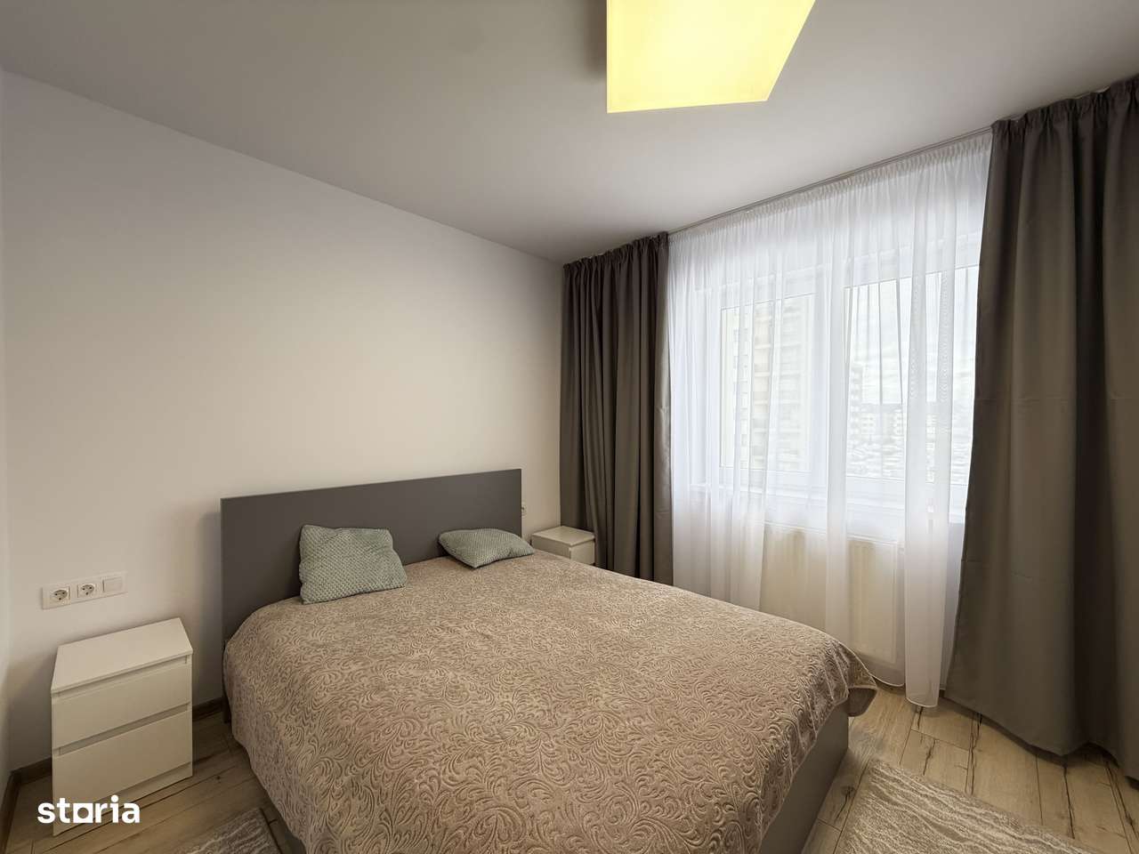 Apartament 2 camere - Mosaic - Tractorul - Imagine principală: 3/8