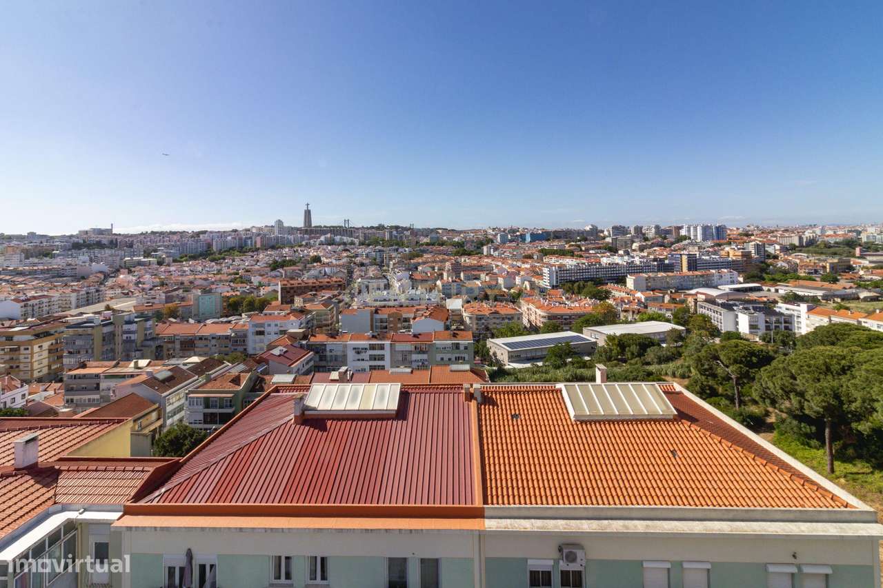 Apartamento T2 na Cova da Piedade com vista panorâmica de 180 graus-21
