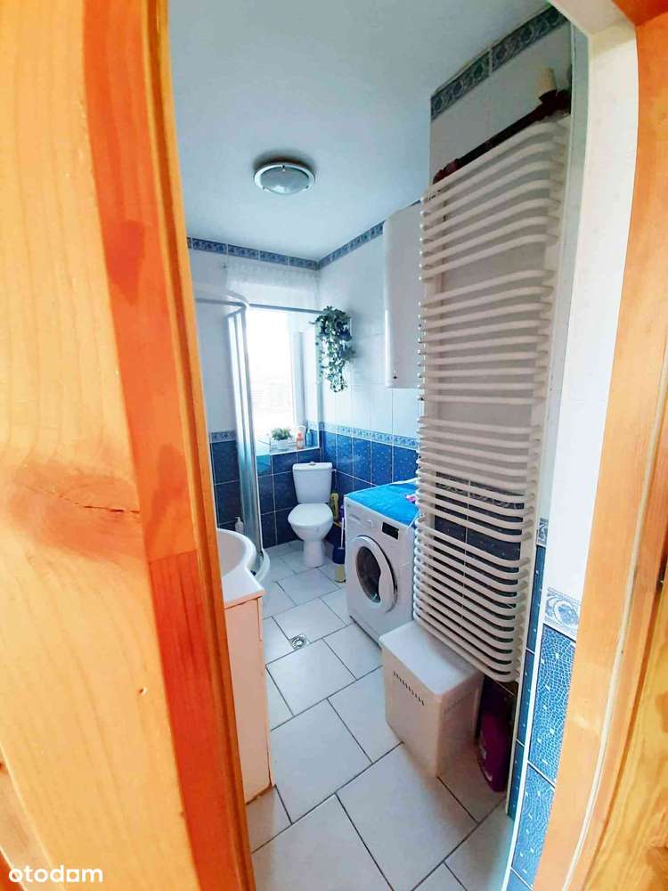 Dom typu kostka na dużej działce-7