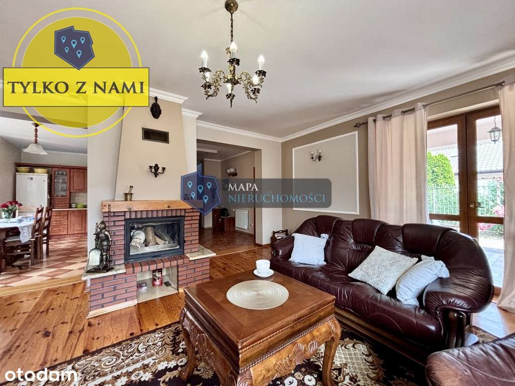 Wygodny dom z pięknym zielonym ogrodem-0