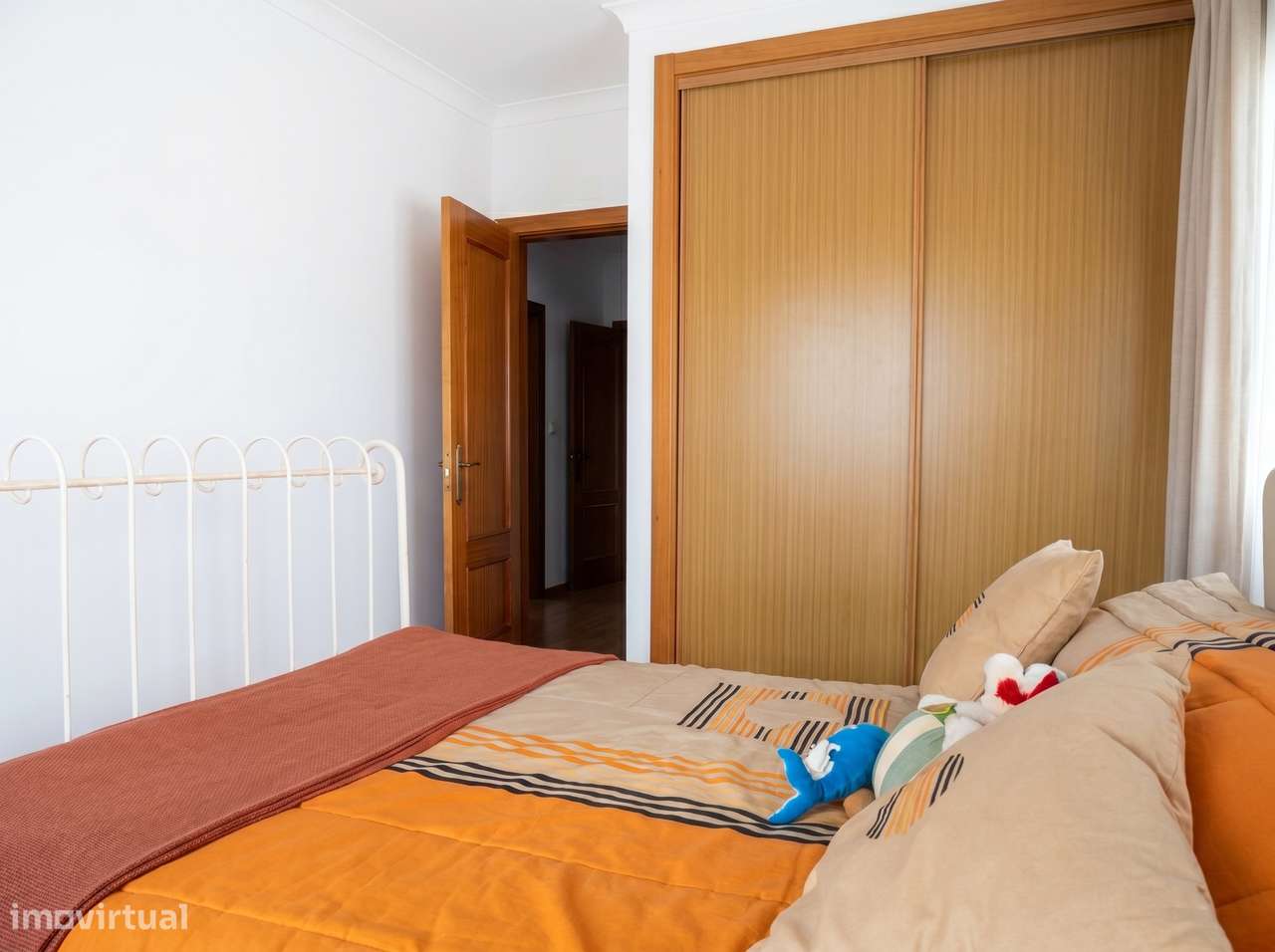 T3 com varanda, garagem, localização privilegiada e 128 m²!-14