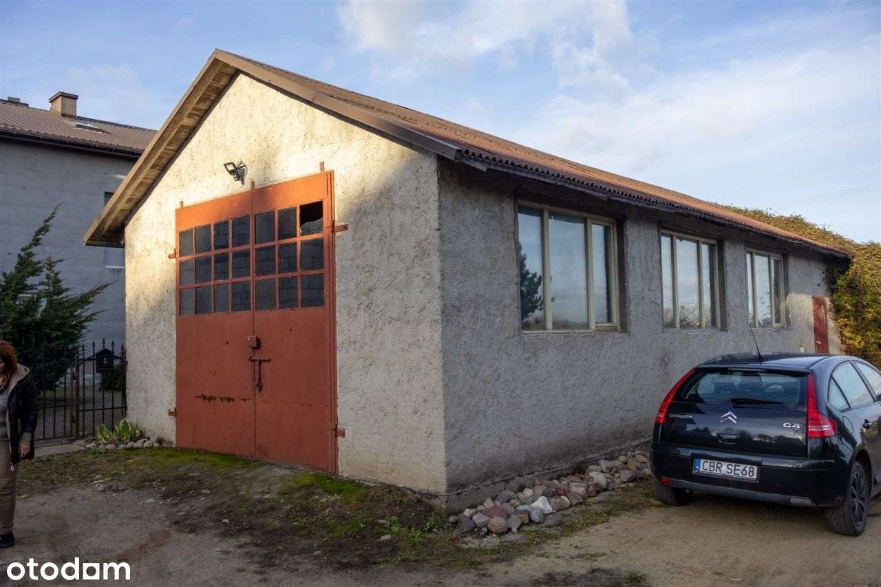 Dom z dwoma mieszkaniami i budynkiem gosp– Szczuka-7